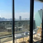 Elegante Vue Parc Et Piscine Au Coeur De Jvc